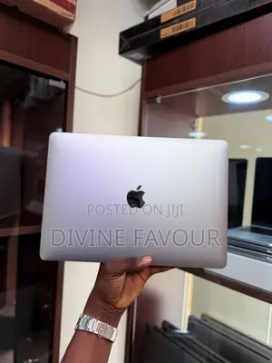 Apple MacBook Pro 2020 M1 16GB RAM 256GB SSD