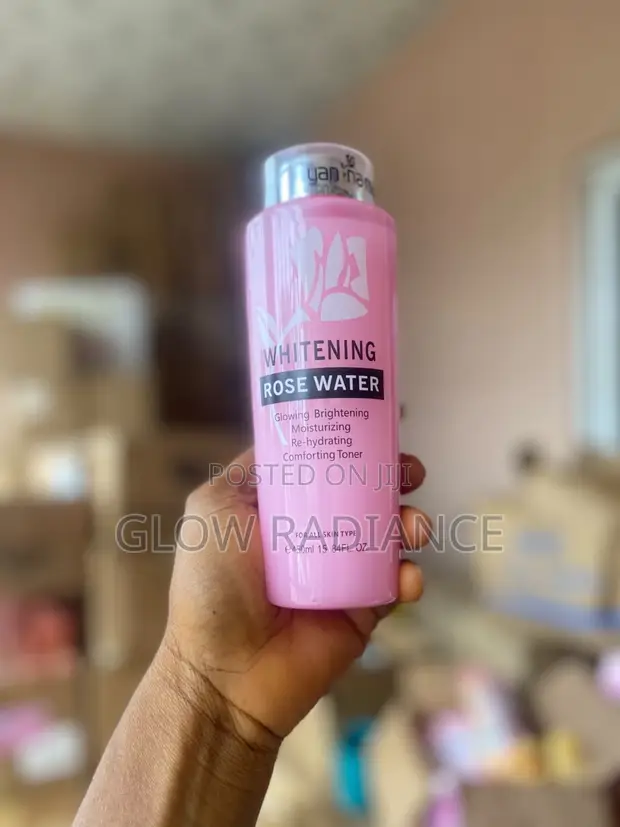 Yanhee Whitening Rose Water Toner - 1