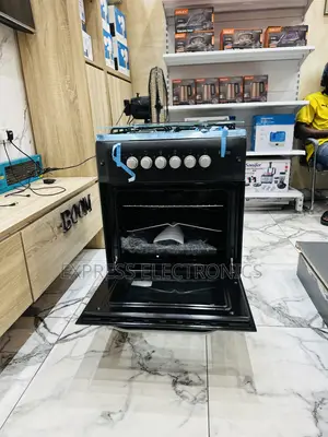 Ultra Modern Ferre Gas Cooker Oven 4 Burner 50/60