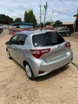 2017 Toyota Vitz 1.3 FWD 5dr Silver - 4