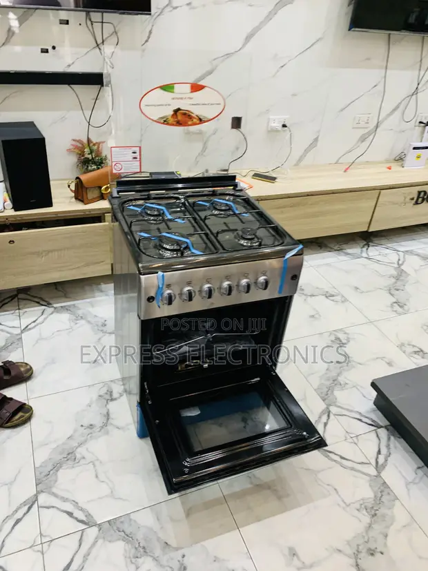 New 4-Burner Gas Cooker Oven 60/60 - 1