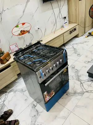 New 4-Burner 60/60 Gas Cooker
