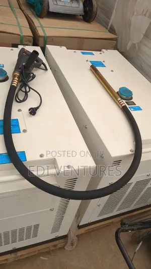 Kzubr Electric Concrete Vibrator 960W
