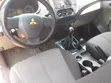 Mitsubishi L200 2009 White - 4