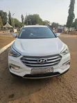 Hyundai Santa Fe 2017 White - 1