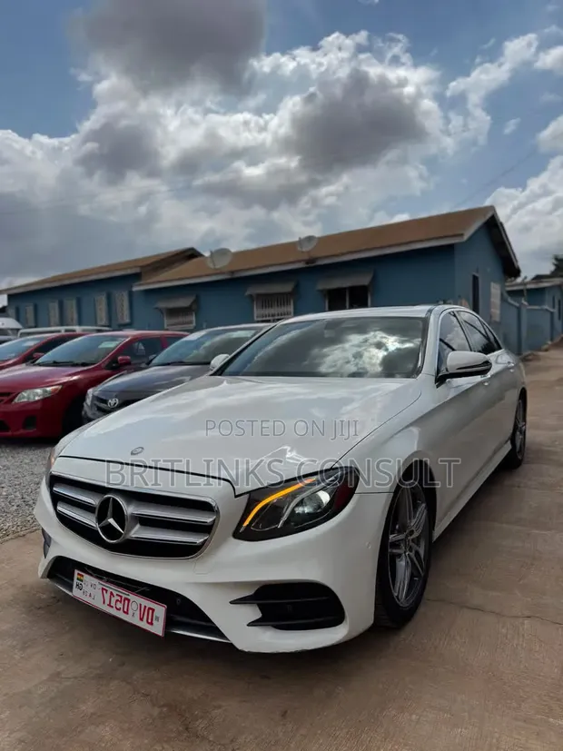 Mercedes-Benz E300 2017 White - 1