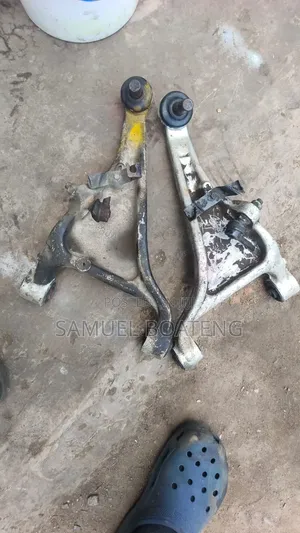 Nissan Pathfinder 2017-2020 Control Arm