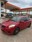 2012 Toyota Yaris SE Hatchback 5dr Red - 4