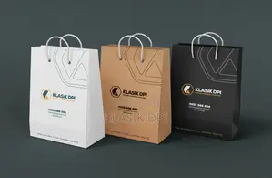 Custom Paper Bag Branding