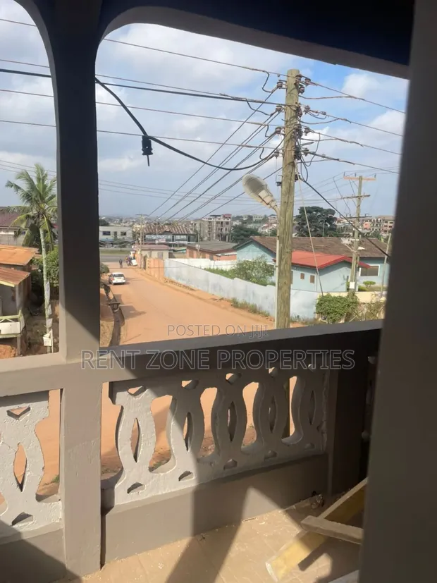 3 Bedroom House for Rent in Anyaa - 1