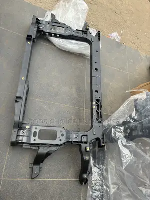 Hyundai Santa Fe Radiator Support (2019-2020)
