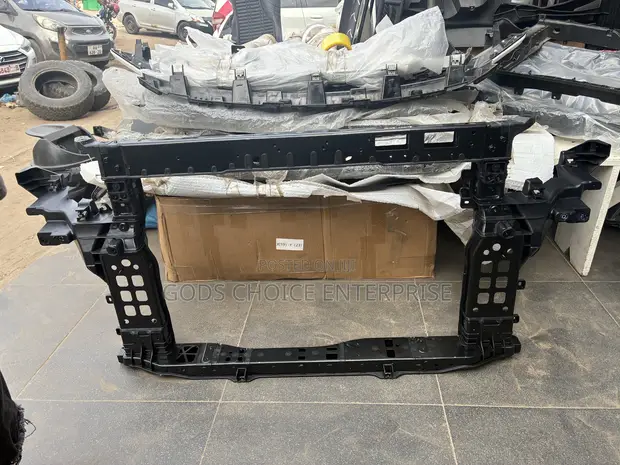Kia Sorento Radiator Support (2016-2020) - 1