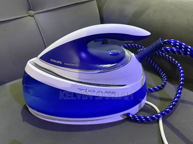 Philips PerfectCare Pure Steam Generator Iron - 1
