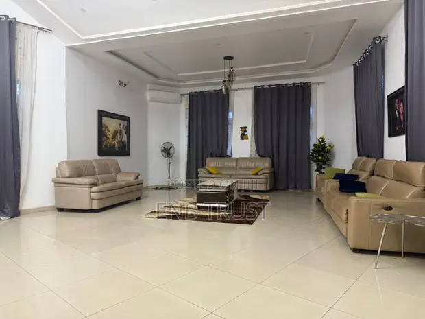 8-Bedroom Duplex for Sale in Haatso, Ga East Municipal - 1