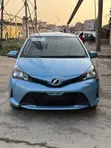 Toyota Vitz 1.3 FWD 5dr 2016 Blue - 3
