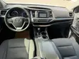 Toyota Highlander LE 2019 White - 5