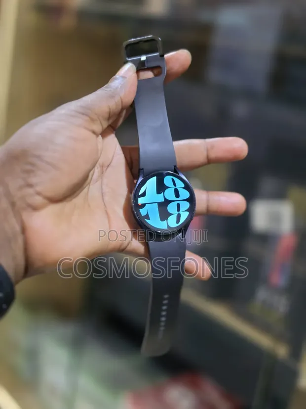 Samsung Galaxy Watch 6 44mm - 1