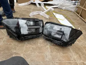 Hyundai Santa Fe 2024-2026 Headlights
