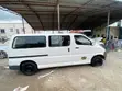 Toyota HiAce 2010 - 3