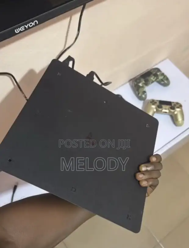 PS4 Slim Console with 1 Controller - 1