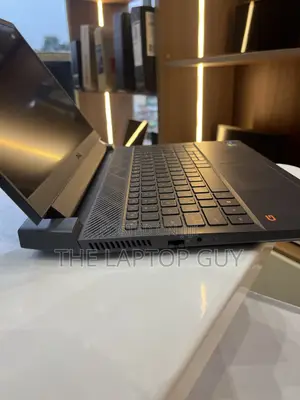Dell G15 5510 Laptop: Intel Core i5, 16GB RAM, 512GB SSD, RTX 3050