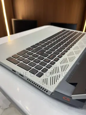 Dell G15 5510 Laptop: 16GB RAM, AMD Ryzen 5, 512GB SSD