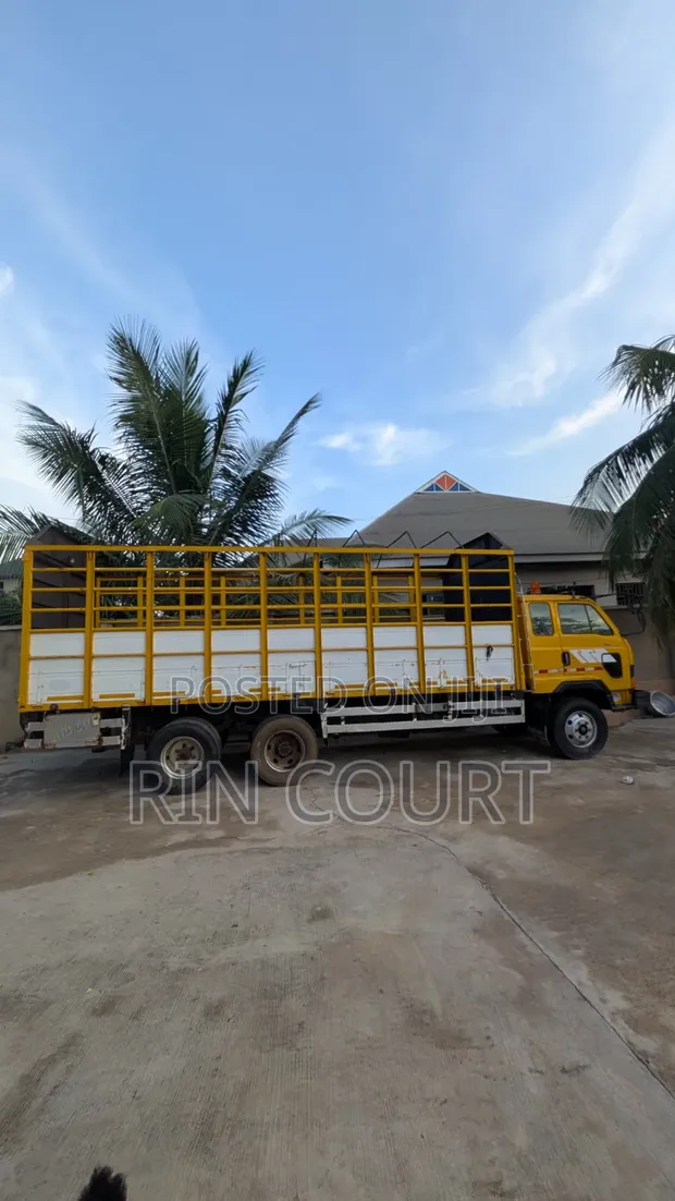 Kia Rhino Truck - Yellow - 1