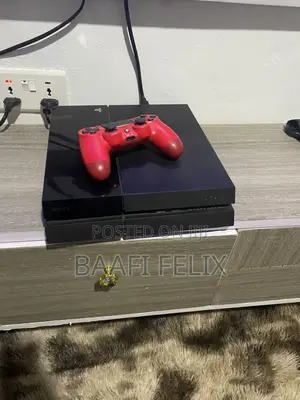 Sony PlayStation 4 Jailbroken with 15 Games