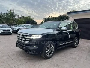 2025 Toyota Land Cruiser VXR - Brand New