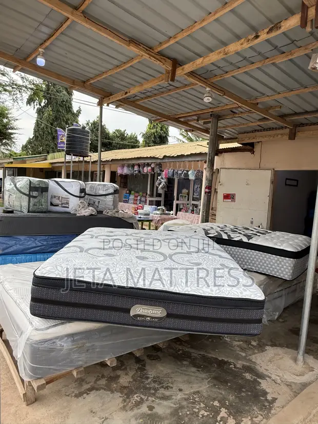Beautyrest World Classic Mattress - 1