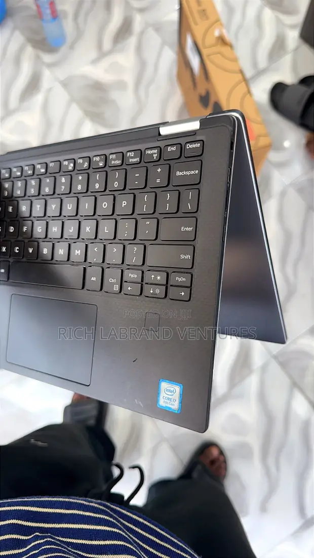 Dell XPS 13 Convertible Touchscreen Laptop - 1