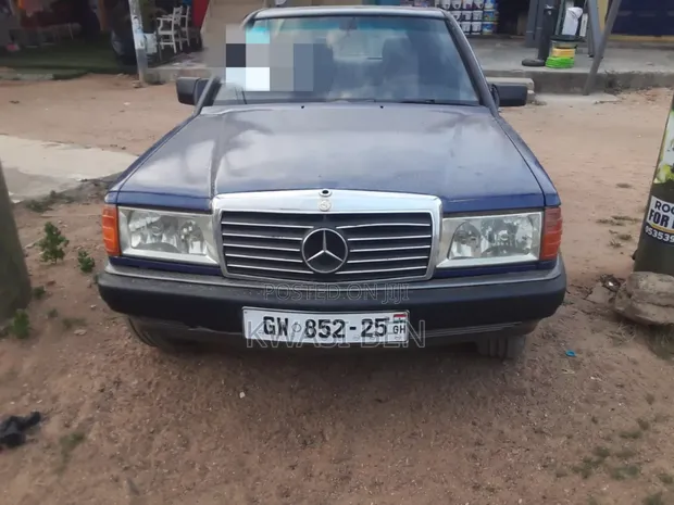 Mercedes-Benz C-Class 2004 Blue - 1