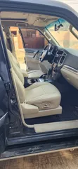 Mitsubishi Pajero 3.0 SUV 2012 Black - 4