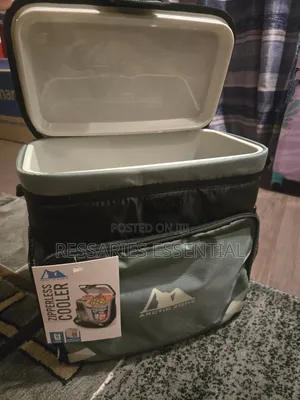 Arctic Zone Zipperless HardBody Cooler