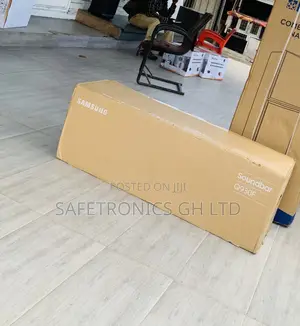 Brand New Samsung Q930F 9.1.4ch Soundbar with Subwoofer & Rear Speakers