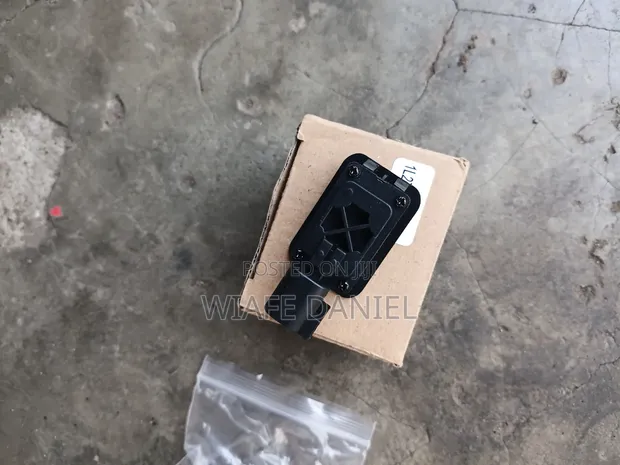 Ford F-150 Tailgate Ajar Sensor / Ford Escape Sensor - 1