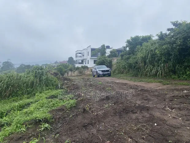 Registered Residential Land for Sale in Aburi Konkonuru - 1