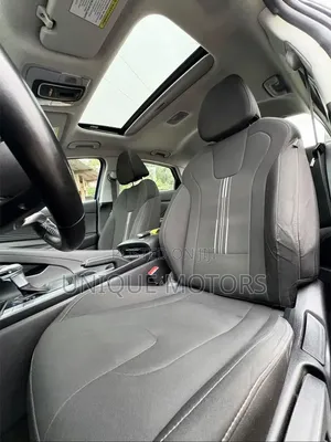 2021 Hyundai Elantra - Blue