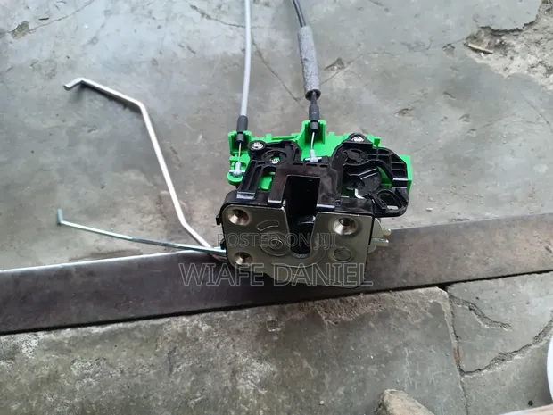 Hyundai Accent 2012 Door Lock Actuator - 1