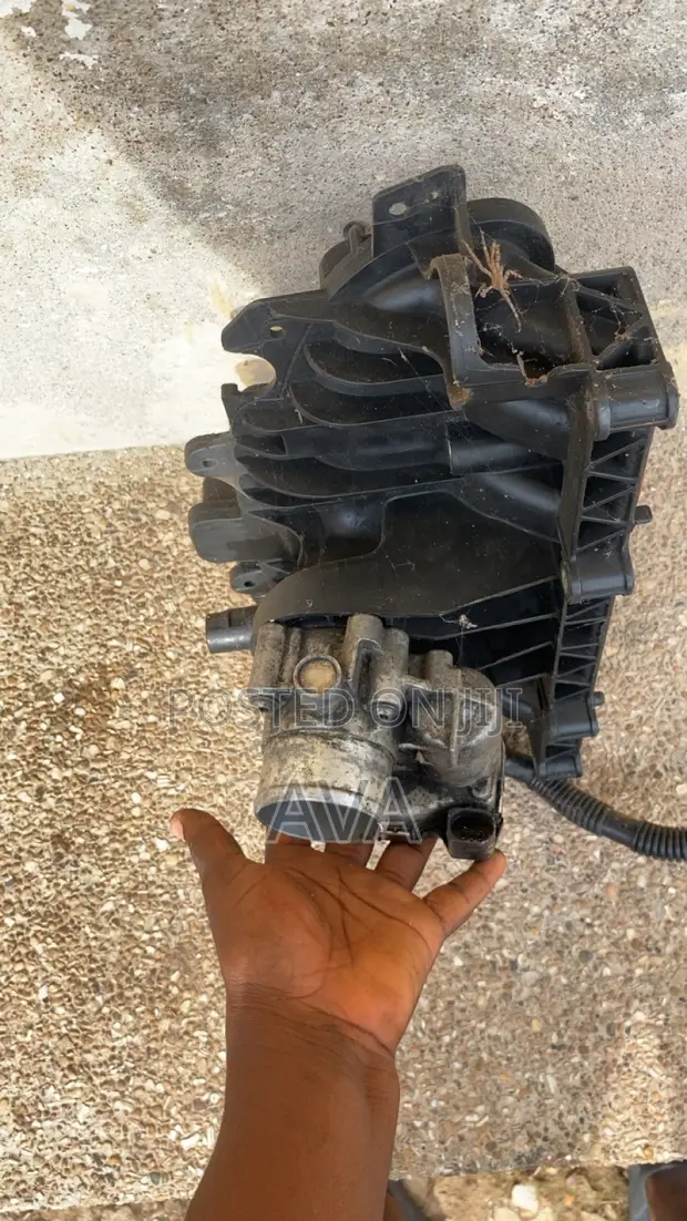 Ford Fusion Engine Air Filter - 1