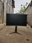 32-inch IPS Edgeless Monitor 75Hz with Built-in Speakers - 1