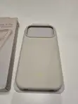 Beats iPhone 17 Pro Case with MagSafe - Stone - 3