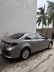 Toyota Corolla XLE 2020 Silver - 3