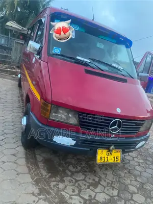 Mercedes-Benz Sprinter 2005 Bus
