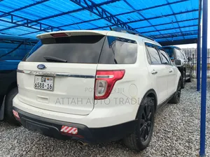 Ford Explorer 2011 White