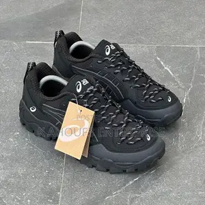 Asics Gel-Pickax Sneakers