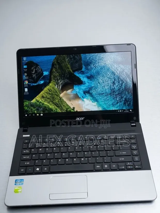 Acer Aspire E1-471G Laptop: Core i5, 8GB RAM, 128GB SSD - 1