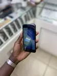 Apple iPhone SE (2020) 128GB Black - 1
