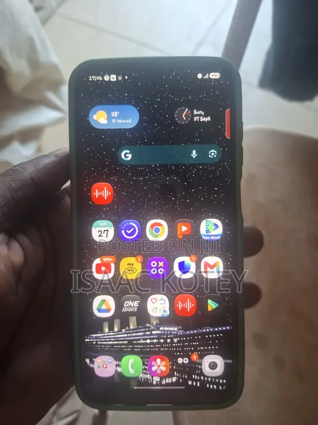 Samsung Galaxy A24 128GB Black - 1