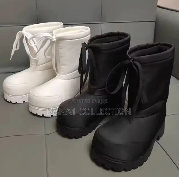 Balenciaga Alaska Low Snow Boots - 1